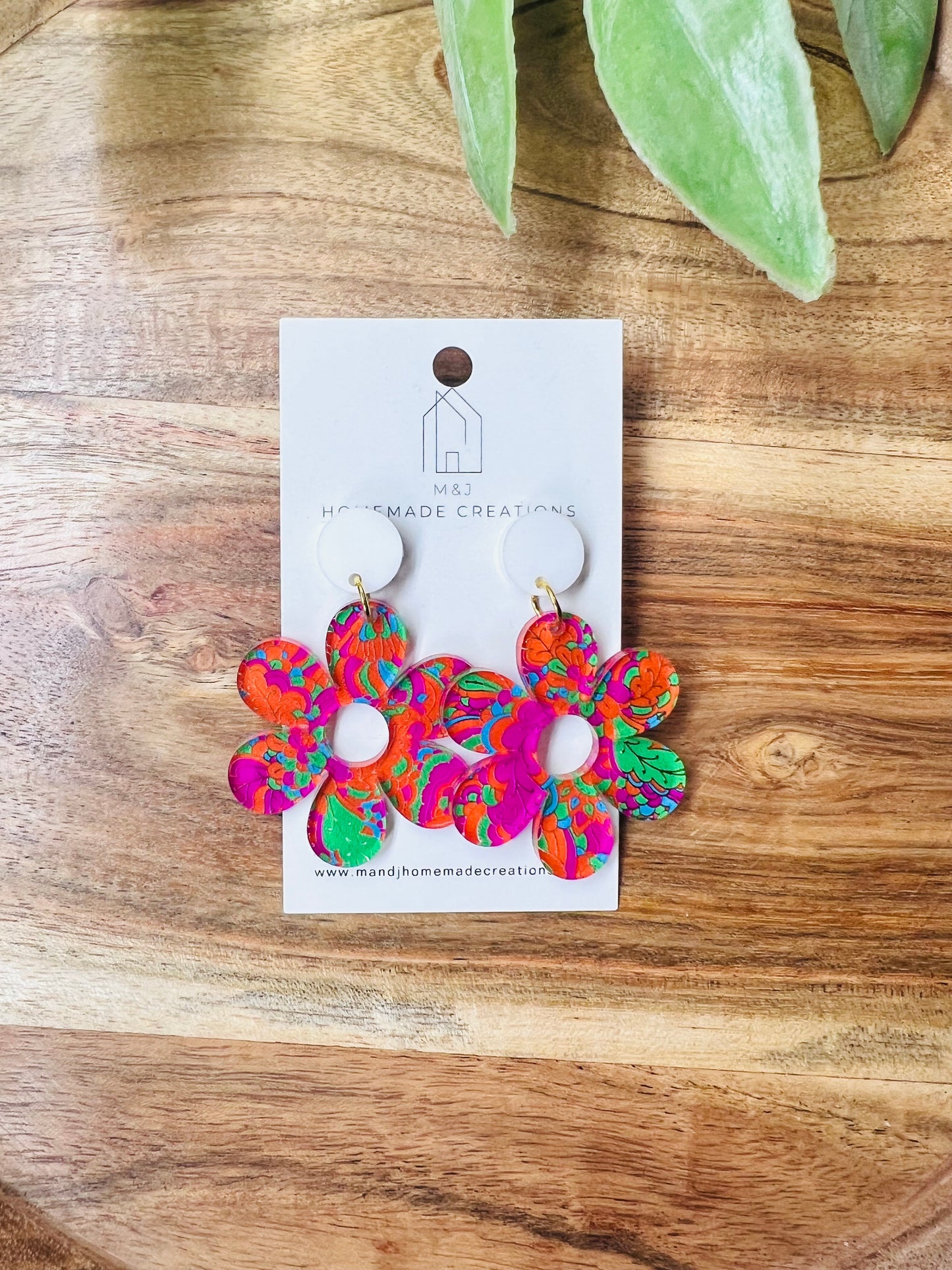 Daisy Dangle Earrings